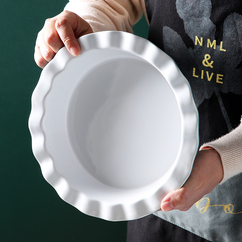 Ceramic Fan-Shaped Western-Style Deep Plate