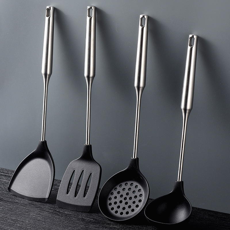 Non-stick pan spatula